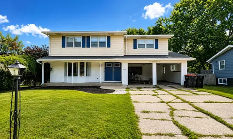 3036 SW Perry Ave SW, Wyoming, MI 49519