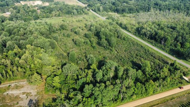 47655 W 48th Ave, Hartford, MI 49057