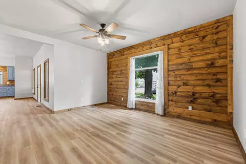 Living - 1011 E Copeland Rd, Montgomery, MI 49255 photo 4 of 5