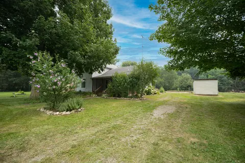 Exterior - 1011 E Copeland Rd, Montgomery, MI 49255 photo 9 of 9