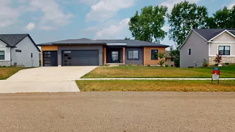 3751 Teton Dr SW, Hudsonville, MI 49426