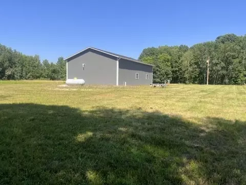 06558 37th St, Gobles, MI 49055 photo 9