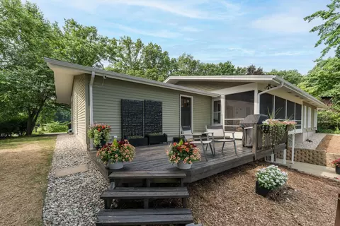 121 S Lake Doster Dr, Plainwell, MI 49080 photo 6