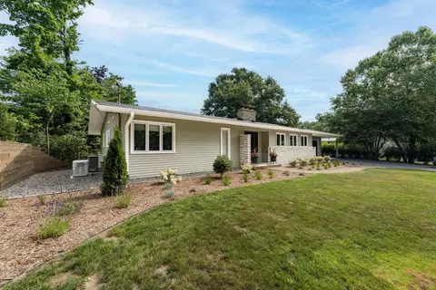 121 S Lake Doster Dr, Plainwell, MI 49080 photo 3