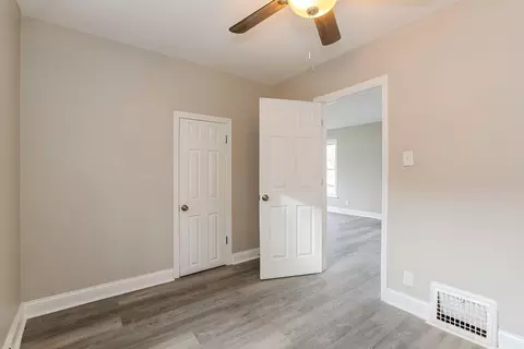 979 Lavette Ave, Benton Harbor, MI 49022 photo 13
