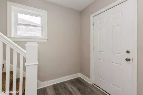 979 Lavette Ave, Benton Harbor, MI 49022 photo 4