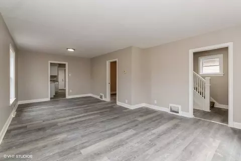 979 Lavette Ave, Benton Harbor, MI 49022 photo 5