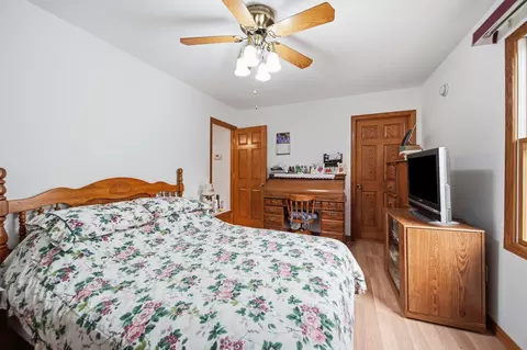 Bedroom - 14 Ackerson Lake Rd, Jackson, MI 49201 photo 6 of 6