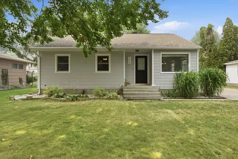 725 Winter St, Spring Lake, MI 49456