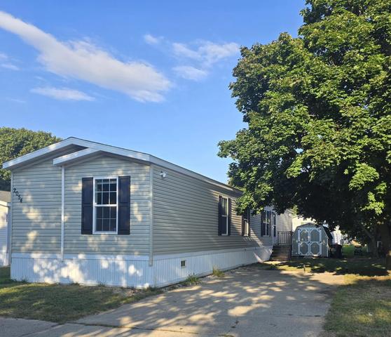 2054 Ironwood E Ct, Muskegon, MI 49442