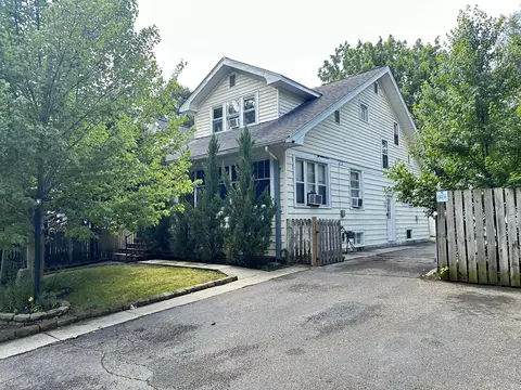 912 Reed Ave, Kalamazoo, MI 49001