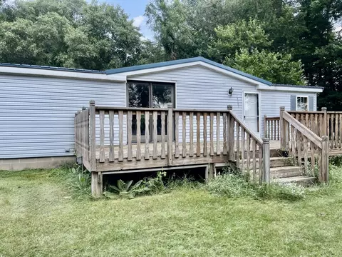 13830 Riverside Dr, Constantine, MI 49042 photo 4
