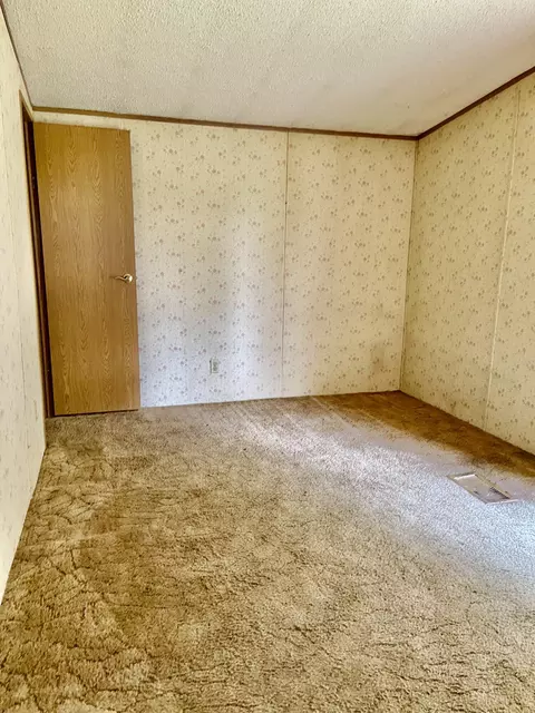 13830 Riverside Dr, Constantine, MI 49042 photo 13
