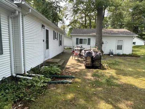 12232 Maple Hillsdale Co St, Montgomery, MI 49255 photo 4