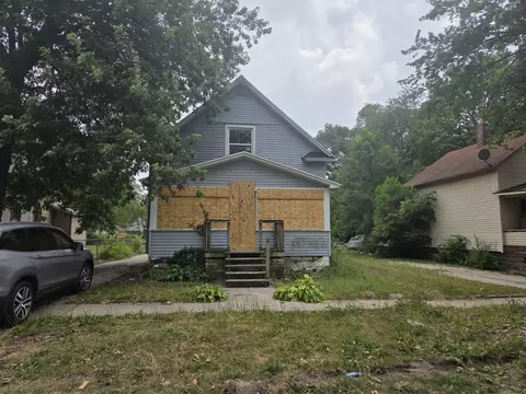 597 Orchard Ave, Muskegon, MI 49442