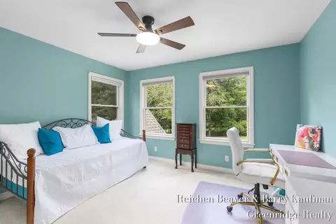 Bedroom - 3745 Beeman Rd, Williamston, MI 48895 photo 6 of 10