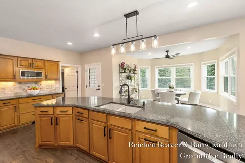 Kitchen - 3745 Beeman Rd, Williamston, MI 48895 photo 3 of 9