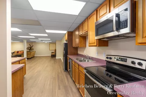 Kitchen - 3745 Beeman Rd, Williamston, MI 48895 photo 9 of 9