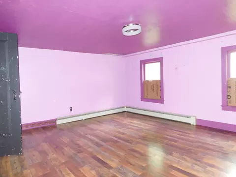 Bedroom - 6488 N Parma Rd, Parma, MI 49269 photo 2 of 3