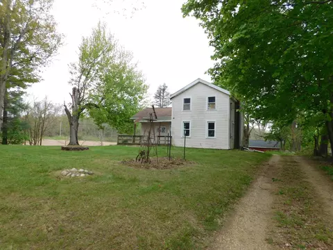 Exterior - 6488 N Parma Rd, Parma, MI 49269 photo 3 of 9