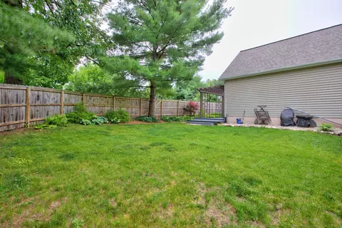 Exterior - 2339 Vandemere Rd, Jackson, MI 49201 photo 11 of 20