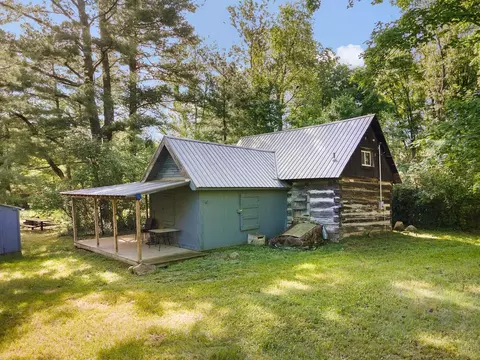 16314 9 Mile Rd, Stanwood, MI 49346