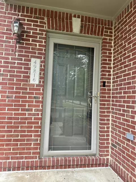 49816 Potomac Rd #81, Canton, MI 48188