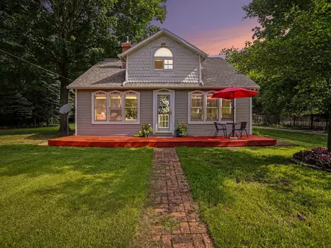 2620 Middle Lake Rd, Twin Lake, MI 49457