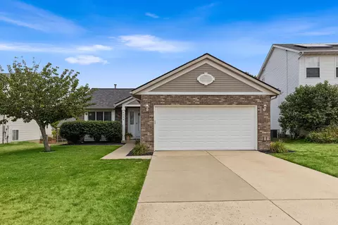4554 Country Hill Dr SE, Kentwood, MI 49512