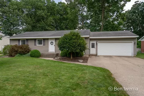 7060 Union Ave SE, Grand Rapids, MI 49548