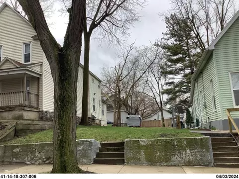 34 Quimby St NE, Grand Rapids, MI 49505