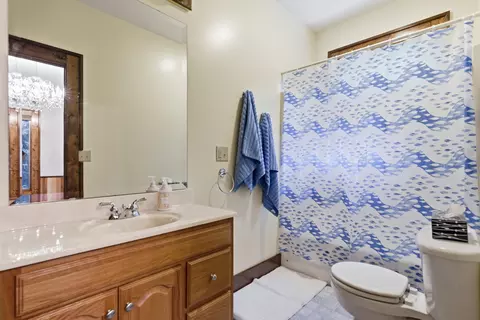 Bath - 198 Mill, Blanchard, MI 49310 photo 1 of 3