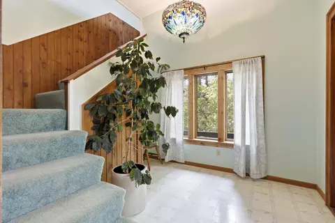 Entry Way - 198 Mill, Blanchard, MI 49310 photo 13 of 15