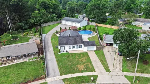2428 Allerton Dr, Niles, MI 49120