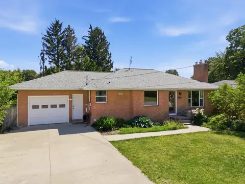3706 Navaho St SW, Grandville, MI 49418