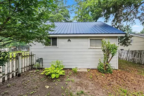 Exterior - 2644 Lansing St, Crystal, MI 48818 photo 10 of 11