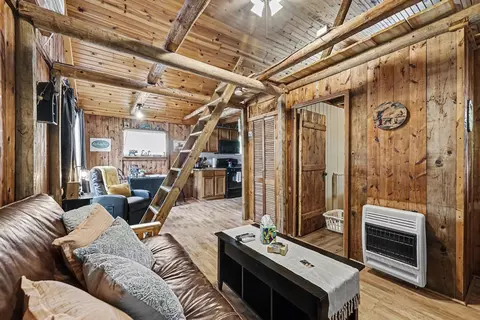 Living - 2644 Lansing St, Crystal, MI 48818 photo 3 of 5
