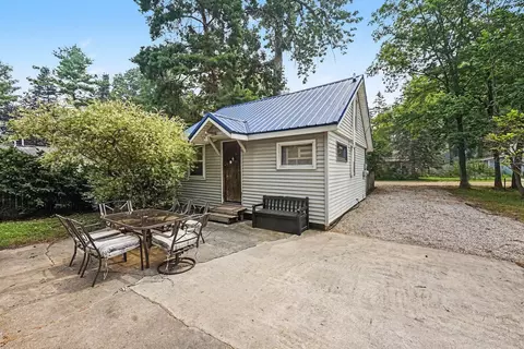 Exterior - 2644 Lansing St, Crystal, MI 48818 photo 2 of 11