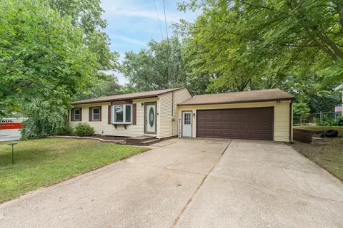 5835 Downing St, Portage, MI 49024