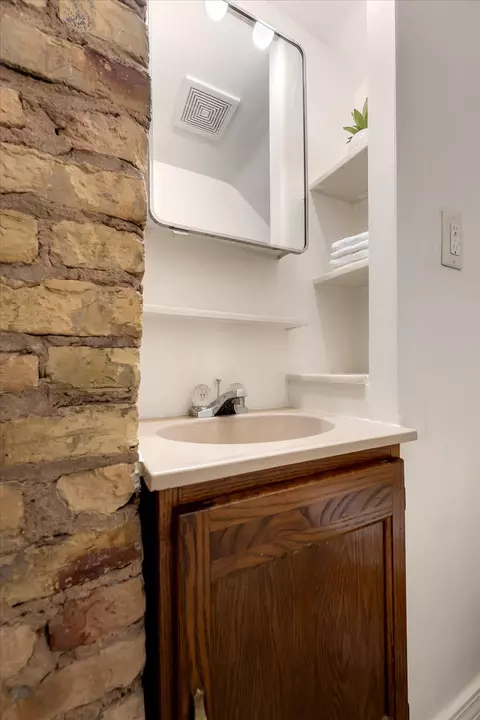 Bath - 716 Pleasant St, Belding, MI 48809 photo 4 of 4