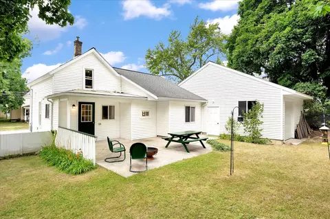 Exterior - 716 Pleasant St, Belding, MI 48809 photo 8 of 11
