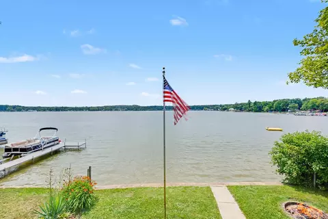 View/Area - 966 E 88th St, Newaygo, MI 49337 photo 3 of 15