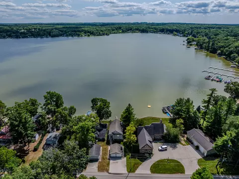 View/Area - 966 E 88th St, Newaygo, MI 49337 photo 7 of 15