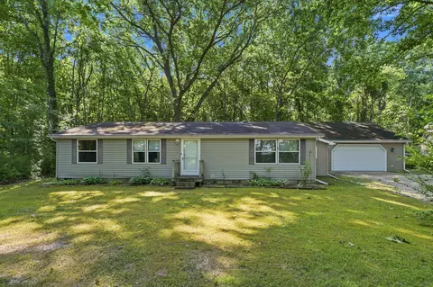 26839 Marcellus Hwy, Dowagiac, MI 49047