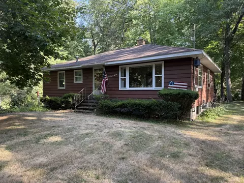 3315 Bing St, Twin Lake, MI 49457