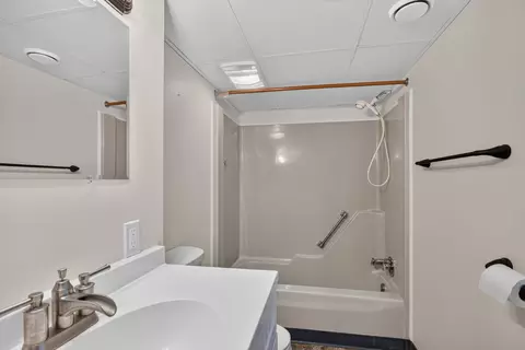 Bath - 10790 N Waldron Rd, Jerome, MI 49249 photo 3 of 5