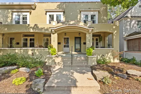 110 Fitzhugh Ave SE, Grand Rapids, MI 49506