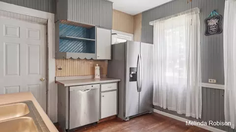 Kitchen - 550 Merrick St, Belding, MI 48809 photo 2 of 3