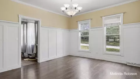 Living - 550 Merrick St, Belding, MI 48809 photo 1 of 7