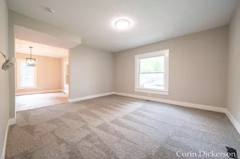 Living - 131 Washington St, Sunfield, MI 48890 photo 2 of 4